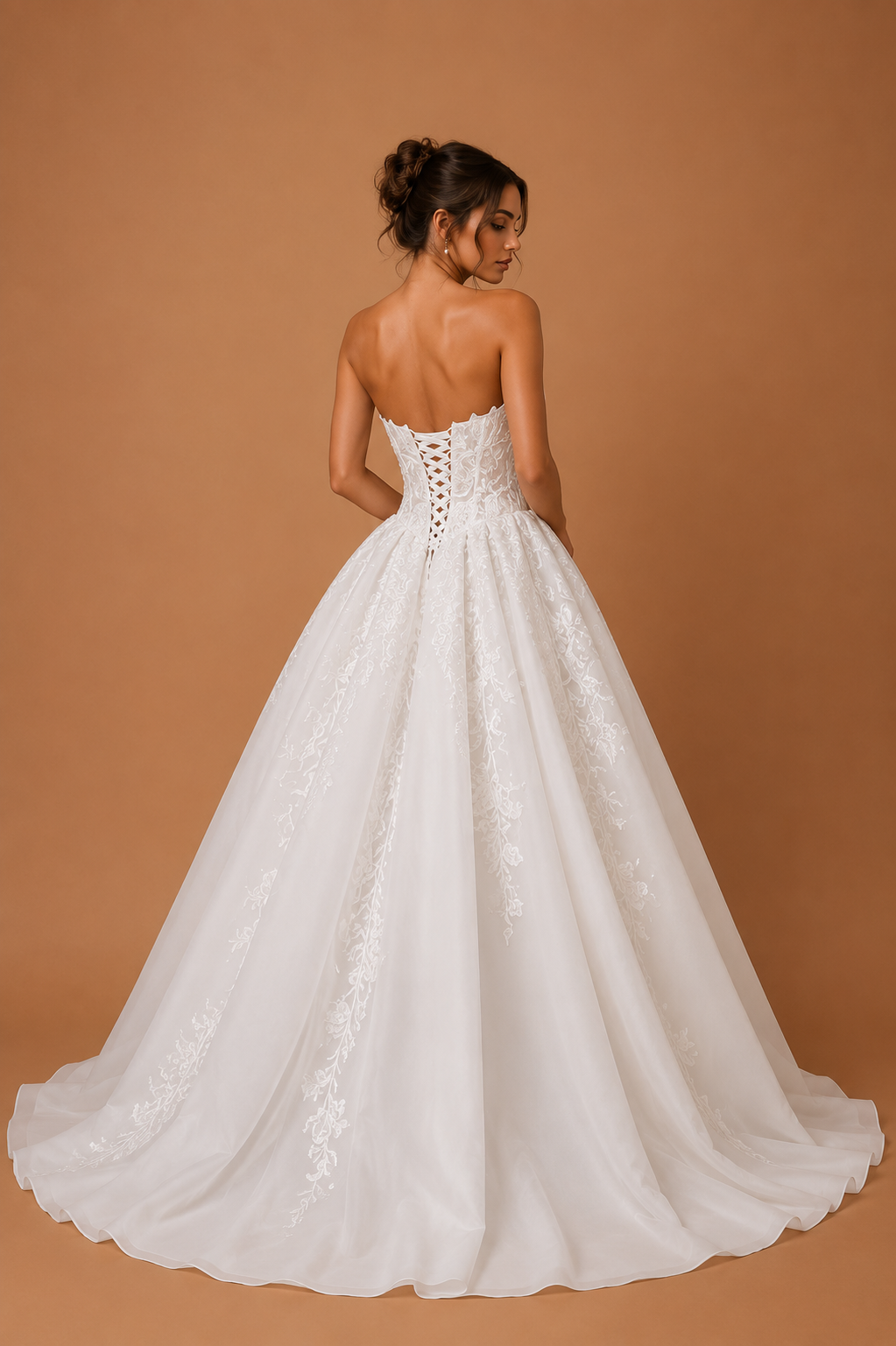 ELOWEN | Strapless Lace Corset Ball Gown Wedding Dress with Lace-Up Back