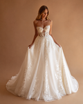 MARIANA | Sweetheart Sleeveless Lace Appliqué A-Line Wedding Dress Bridal Gown